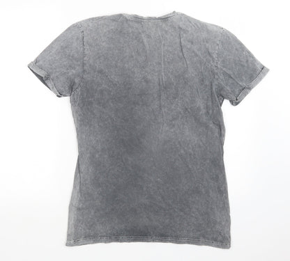 Mens UK Size S Cedar Wood State Grey  T-Shirt