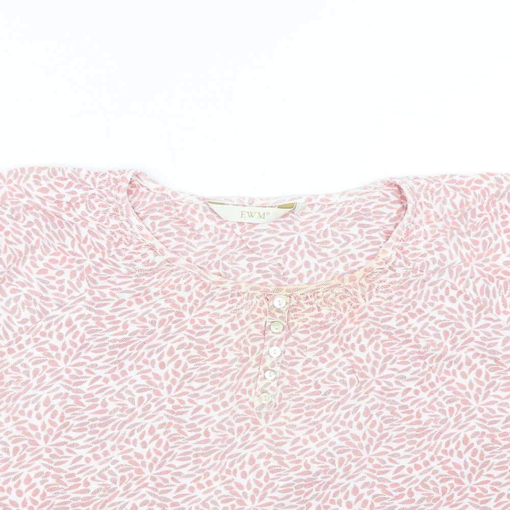 EWM Womens Red Floral  Basic T-Shirt Size M