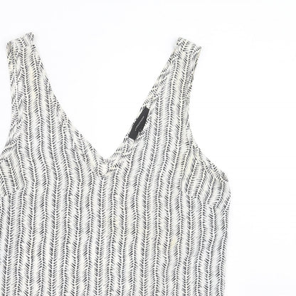 Primark Womens White Geometric  Basic Blouse Size 10