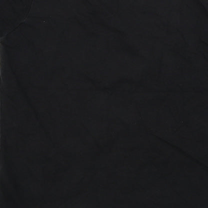 Preworn  Boys Black   Basic T-Shirt Size 9-10 Years