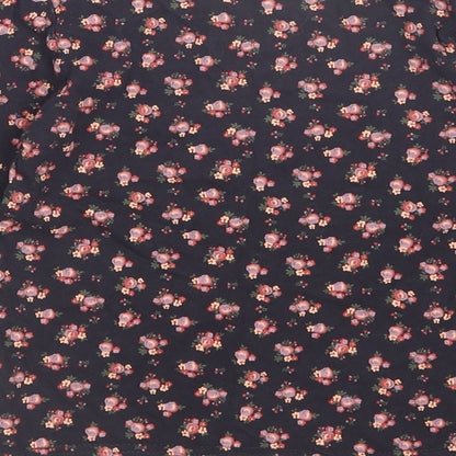Young Dimension Girls Black Floral  Basic T-Shirt Size 6-7 Years