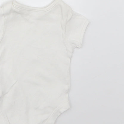 George Baby White   Babygrow One-Piece Size Newborn