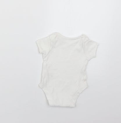 George Baby White   Babygrow One-Piece Size Newborn