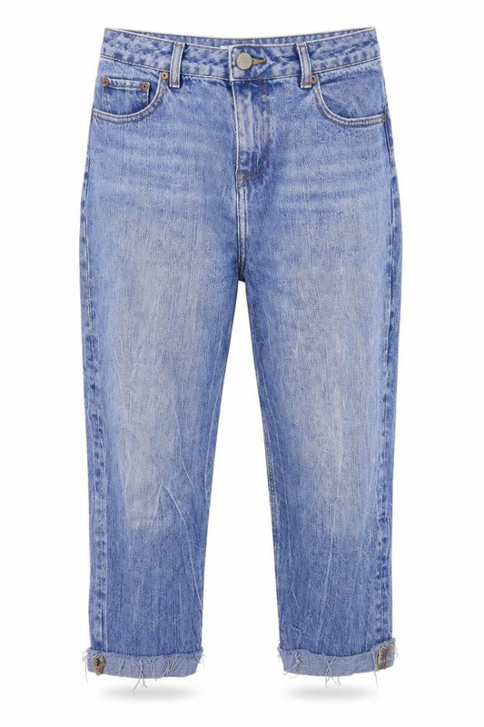 Front view of ASOS women’s blue denim cropped jeans, size UK 30, in, 21-inch leg