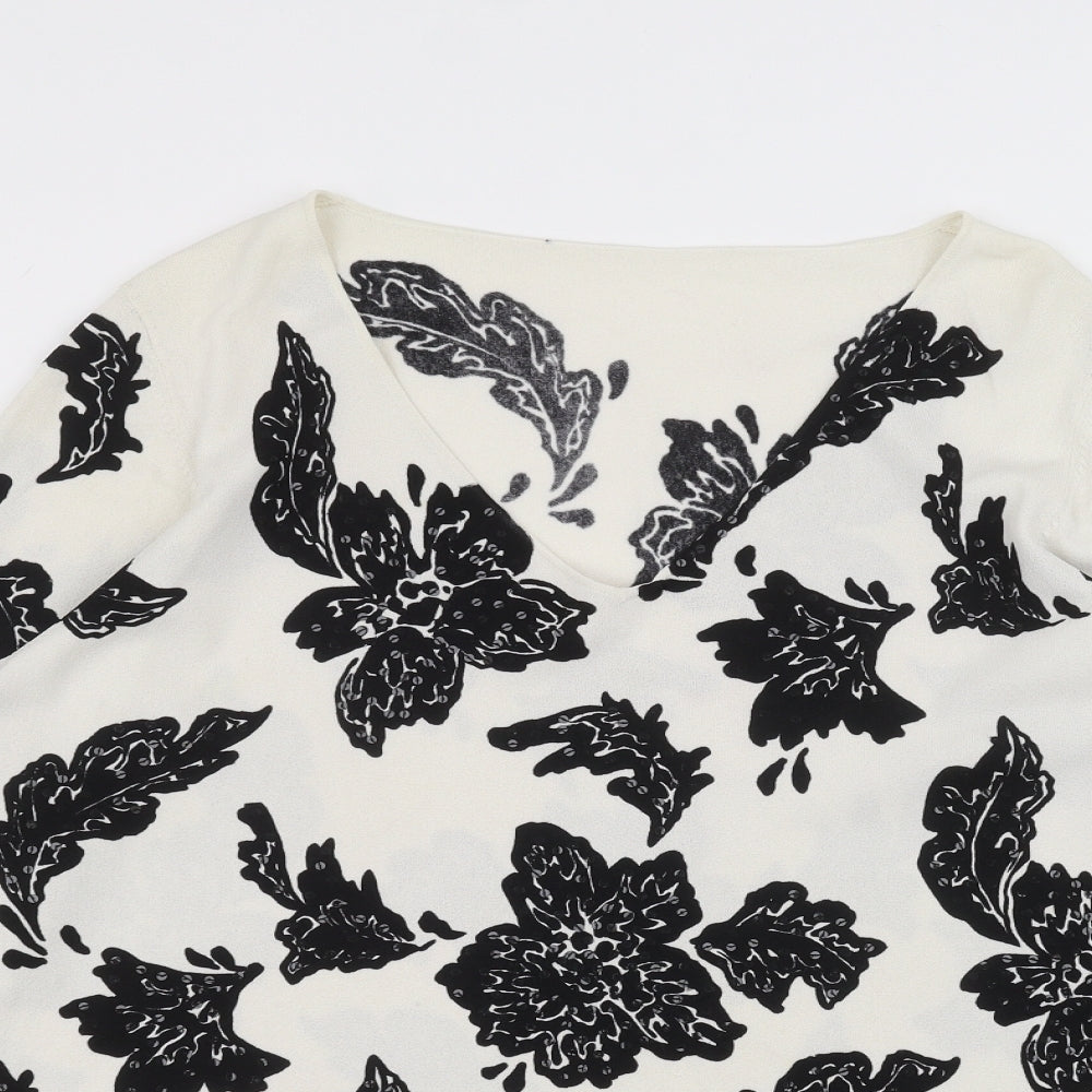 Womens UK Size L Preworn White Pullover Jumper