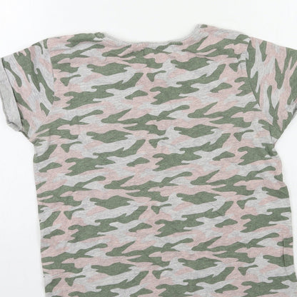 Primark Girls Green Camouflage  Basic T-Shirt Size 10 Years