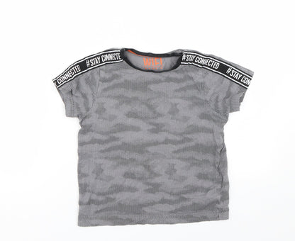 Matalan Boys Grey Camouflage  Basic T-Shirt Size 7 Years