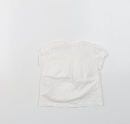 Nutmeg Girls White   Basic T-Shirt Size 3-6 Months