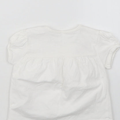 Nutmeg Girls White   Basic T-Shirt Size 3-6 Months