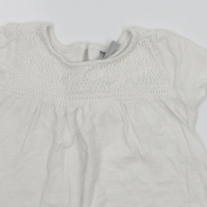 Matalan Girls White   Basic T-Shirt Size 6 Years