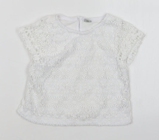 TU Girls White Floral  Basic T-Shirt Size 6 Years