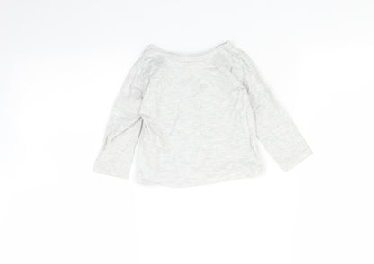 Primark Baby Grey   Basic T-Shirt Size 9-12 Months  - Butterfly