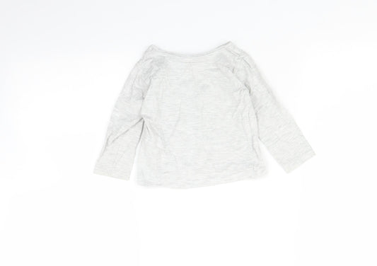 Primark Baby Grey   Basic T-Shirt Size 9-12 Months  - Butterfly
