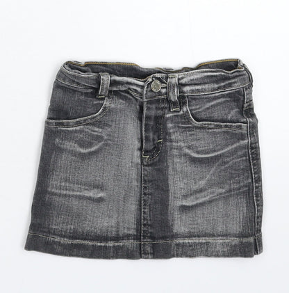 Preworn Girls Grey  Denim Mini Skirt Size 6 Years