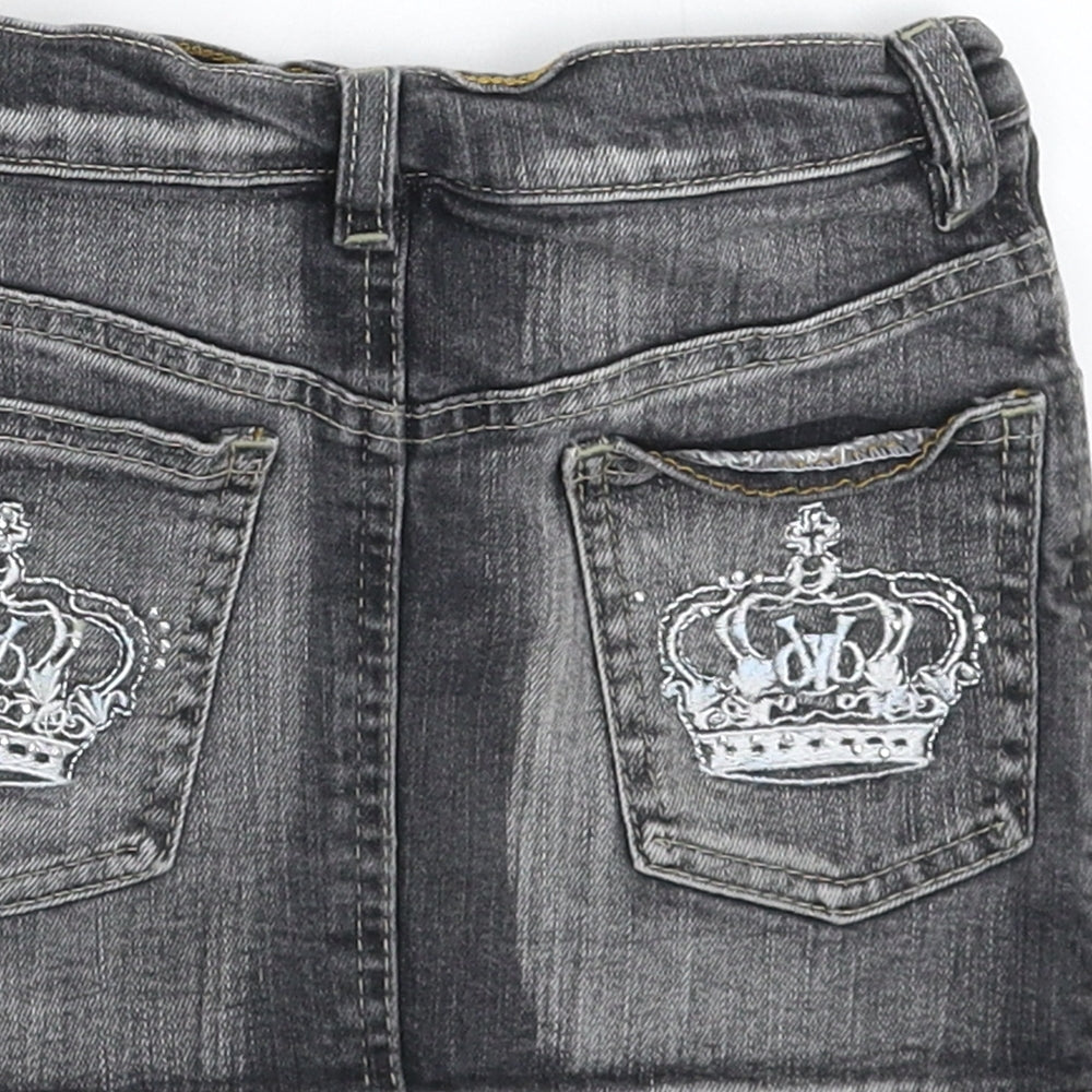Preworn Girls Grey  Denim Mini Skirt Size 6 Years