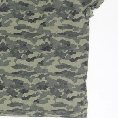 Primark Boys Green Geometric  Basic T-Shirt Size 9-10 Years