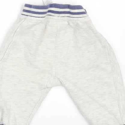 George Boys White   Jogger Leggings Size 6-9 Months  - Waist 14in; Inside  leg 7in