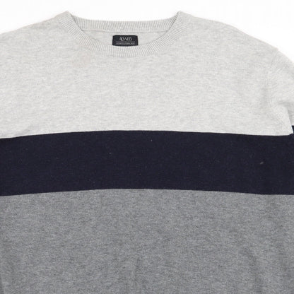 Close-up detail of ACW58 men’s multicoloured jumper, size M