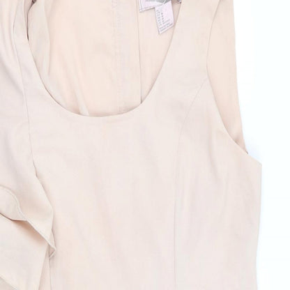 Close-up detail of Love 21 women’s beige a-line, size M