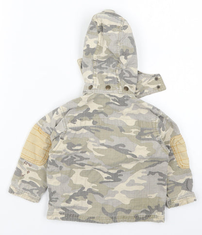 Rohm & Emmy Boys Beige Camouflage  Jacket  Size 2 Years