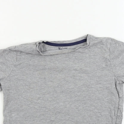 TU Boys Grey   Basic T-Shirt Size 8 Years