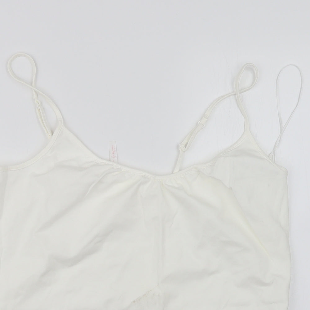 E-vie Womens White   Basic Tank Size 18