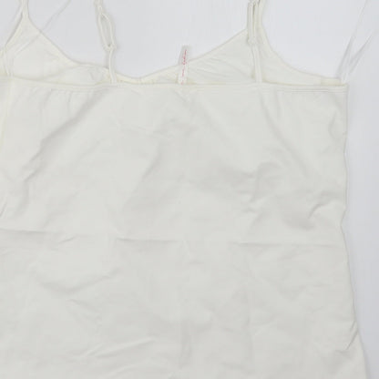 E-vie Womens White   Basic Tank Size 18