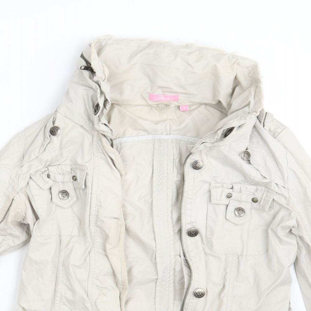 Close-up detail of Stark women’s white overcoat coat, size UK 8