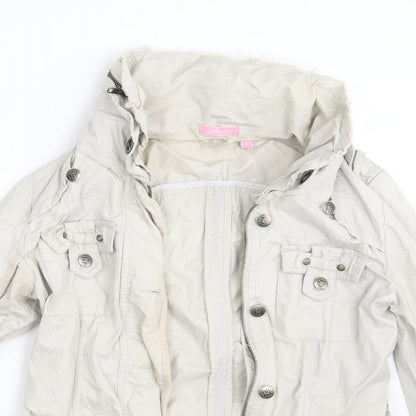 Close-up detail of Stark women’s white overcoat coat, size UK 8
