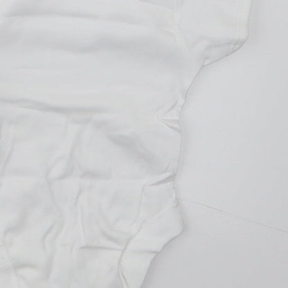 George Baby White   Babygrow One-Piece Size Newborn