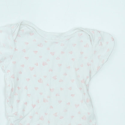 George Baby White   Babygrow One-Piece Size 18-24 Months
