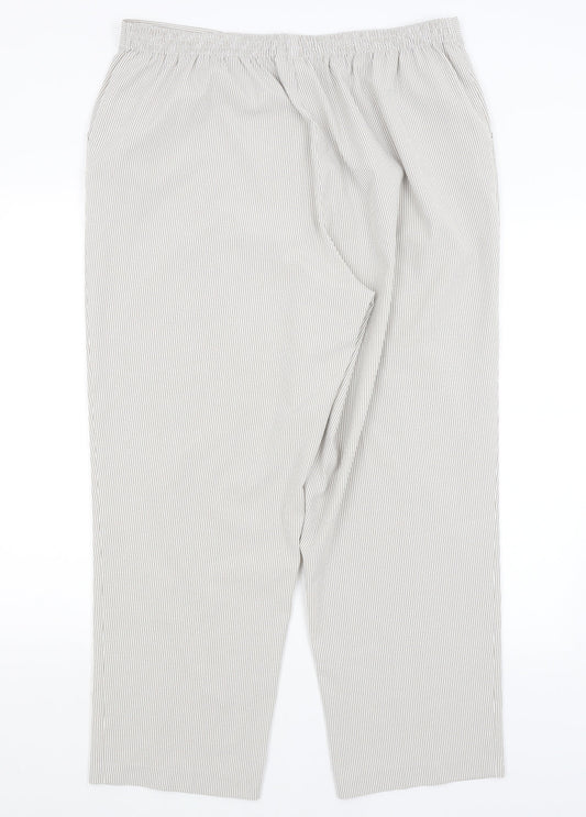 BM Womens Grey Striped  Trousers  Size 18 L27 in