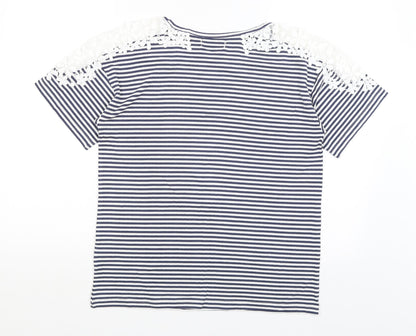 Avenue Womens White Striped  Basic T-Shirt Size 8