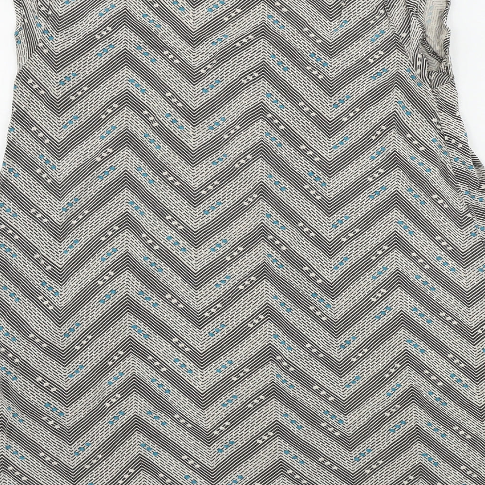 Lime   Womens Green Geometric  Basic T-Shirt Size 12