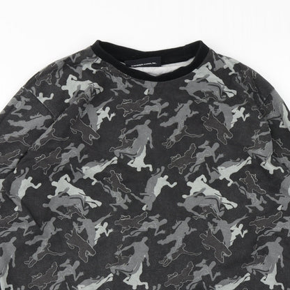 Matalan Boys Grey Camouflage  Basic T-Shirt Size L  - Fortnite