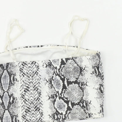 cameo rose    Womens White Animal Print  Basic Tank Size 8