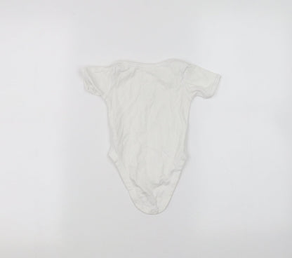 Mothercare Baby White   Babygrow One-Piece Size 3-6 Months