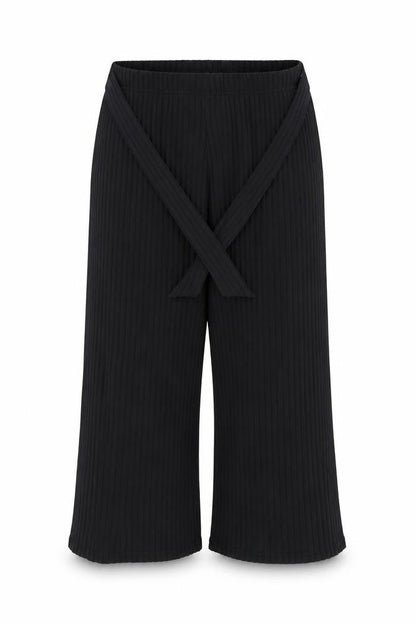 New Look Girls Black Striped  Capri Trousers Size 9 Months