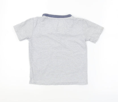 Preworn Boys Blue Striped  Basic T-Shirt Size 4-5 Years