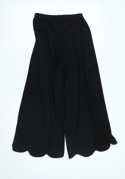 Womens UK Size 6 PRETTYLITTLETHING Regular Fit Capri Black Trousers