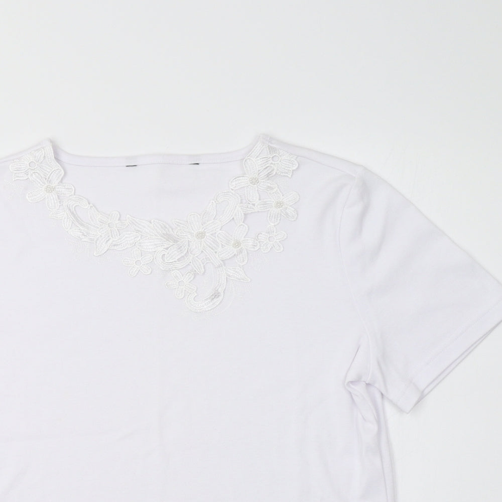 Womens UK Size S Preworn White Basic T-Shirt