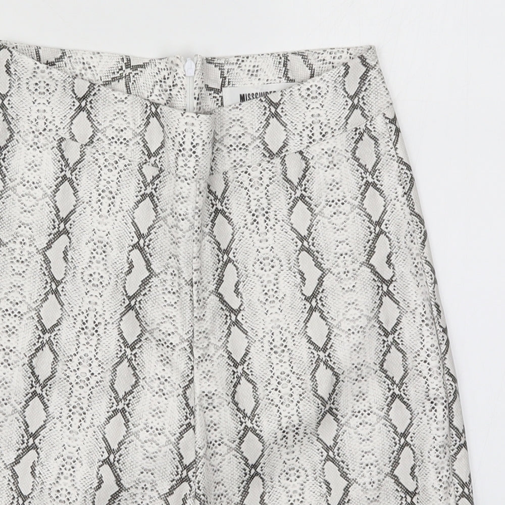 Missguided Womens White Animal Print  Hot Pants Shorts Size 6