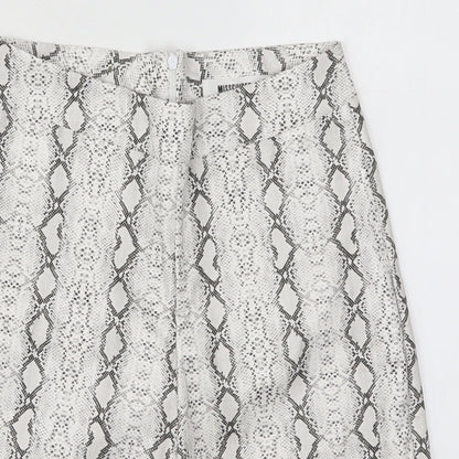 Missguided Womens White Animal Print  Hot Pants Shorts Size 6