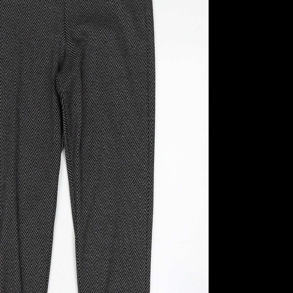 F&F Womens Black Chevron  Capri Leggings Size 8 L26 in