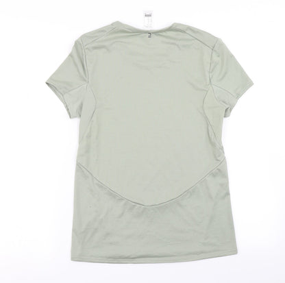 Quecha Womens Green   Basic T-Shirt Size XS