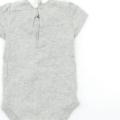 TU Baby Grey   Babygrow One-Piece Size 0-3 Months