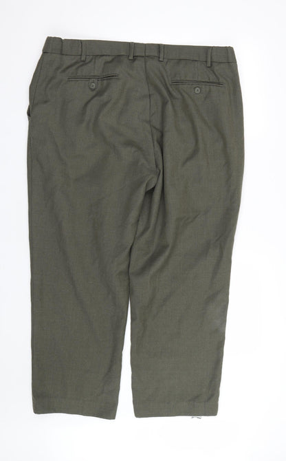 Skopes Mens Green   Trousers  Size 42 L25 in