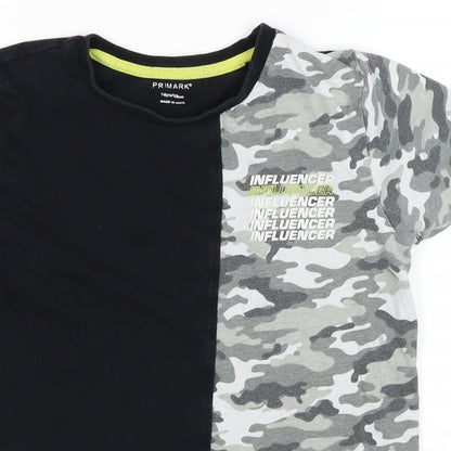 Primark Boys Multicoloured Camouflage  Basic T-Shirt Size 7-8 Years