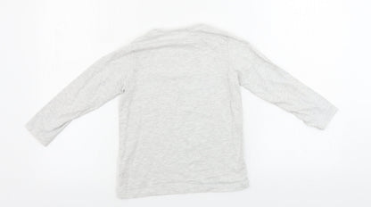 Primark  Girls Grey   Basic T-Shirt Size 5-6 Years