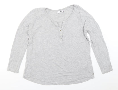 AJC Womens Grey   Basic T-Shirt Size 40